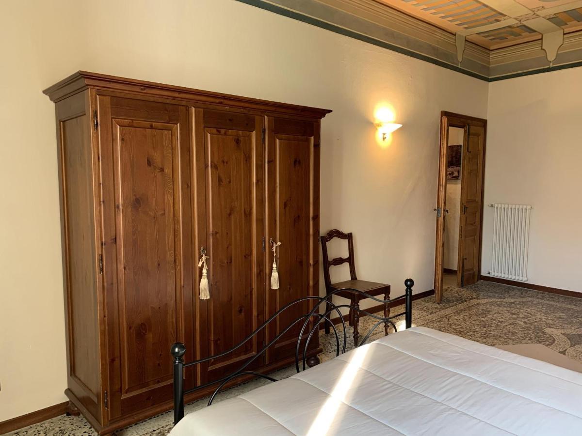 Ferienwohnung Sogni Nel Castello Crevoladossola Exterior foto